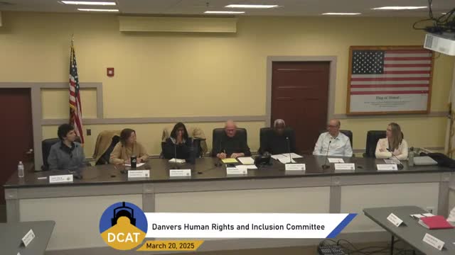 Community discusses rapid response team for ICE arrests at public meeting