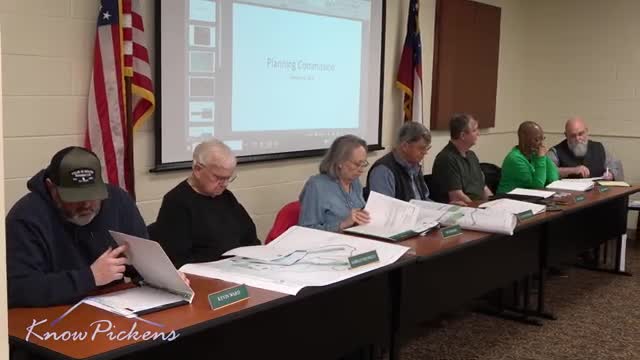 Developer seeks rezoning for luxury vacation homes in Dahlonega area