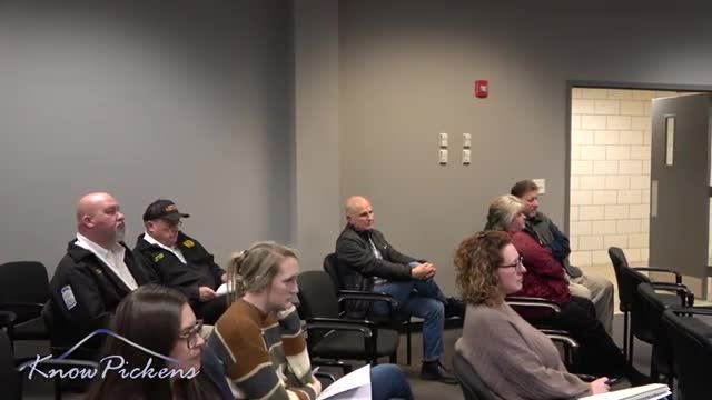 Pickens County Board approves purchase of stretchers and mental health resolution