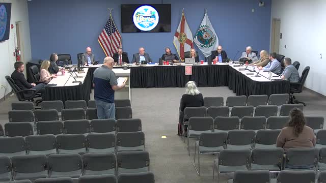 Local businesses protest sign ordinance restrictions in Homosassa