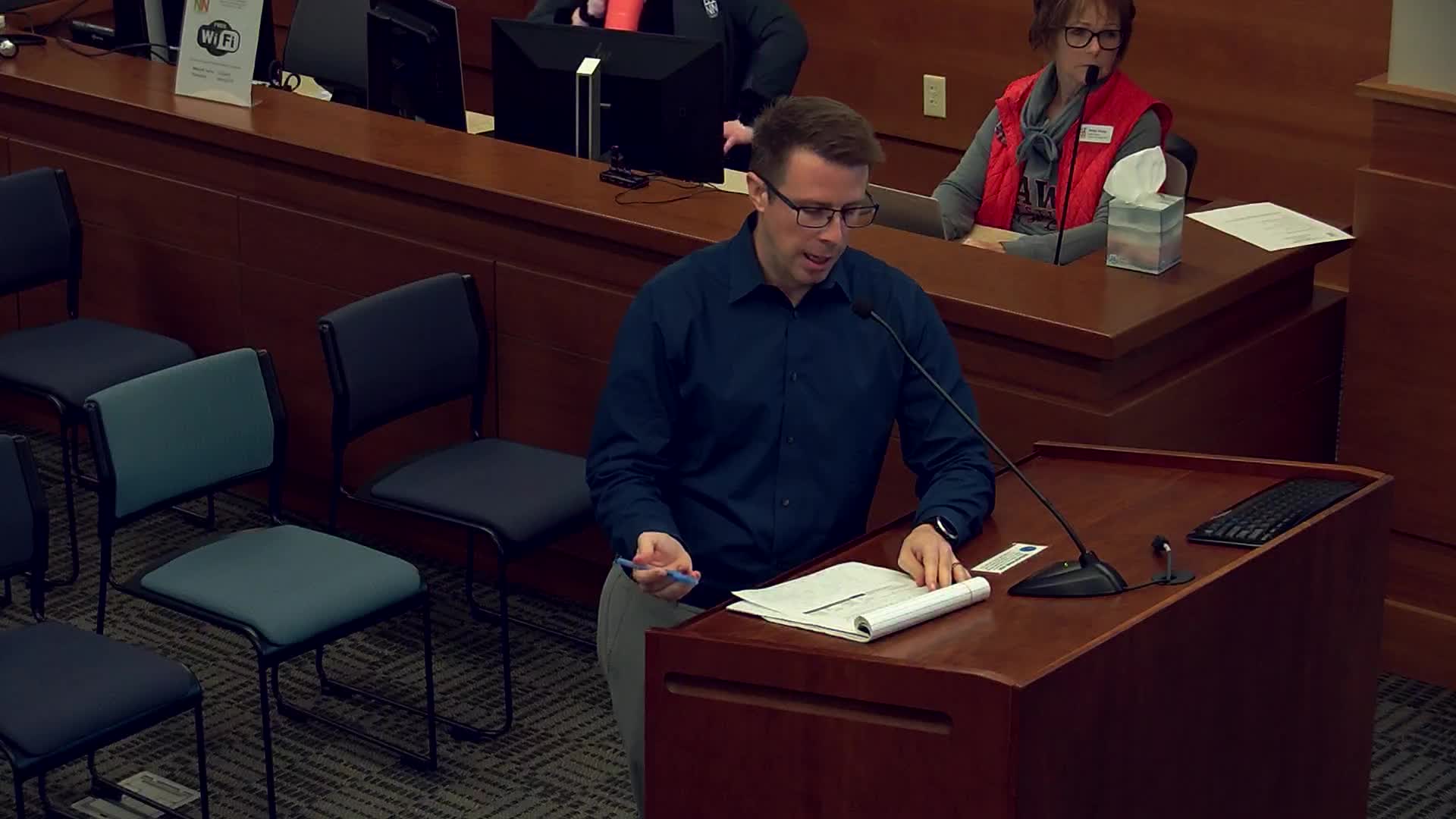 Linn County officials explore solar and nuclear power options with technical discussions