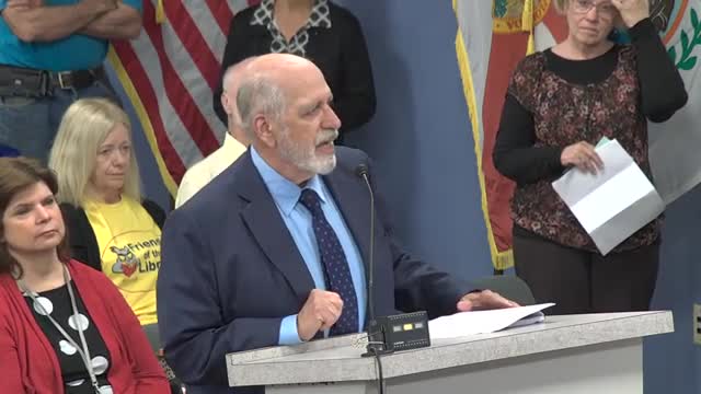 Citrus County residents debate library policies on children's access to explicit materials