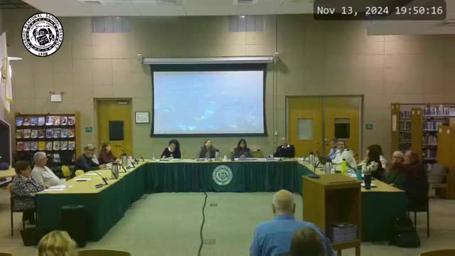 Hopkinton Committee discusses 1904 Building demolition and future green space plans