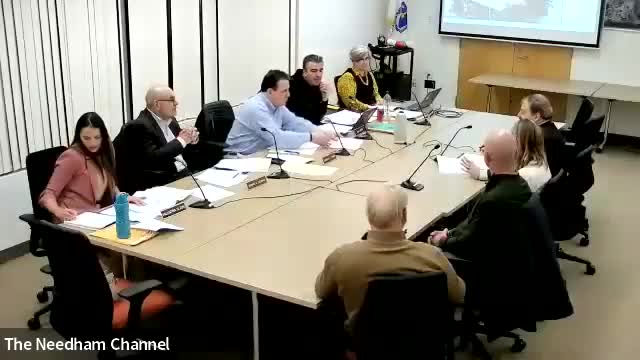 Planning Board discusses new building bylaw to limit house extensions in neighborhood