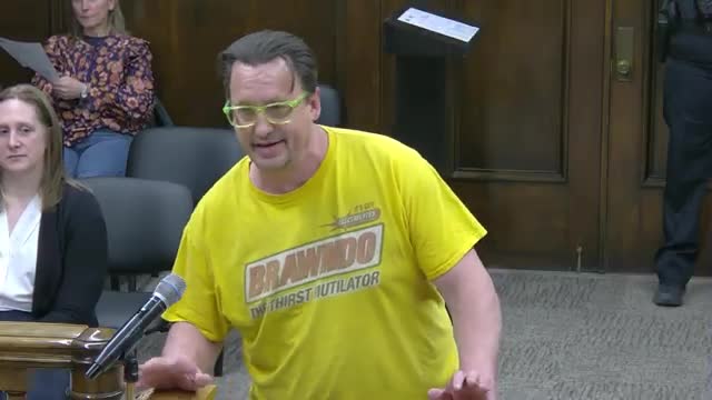 Morgantown residents advocate for new city manager and oppose state camping ban