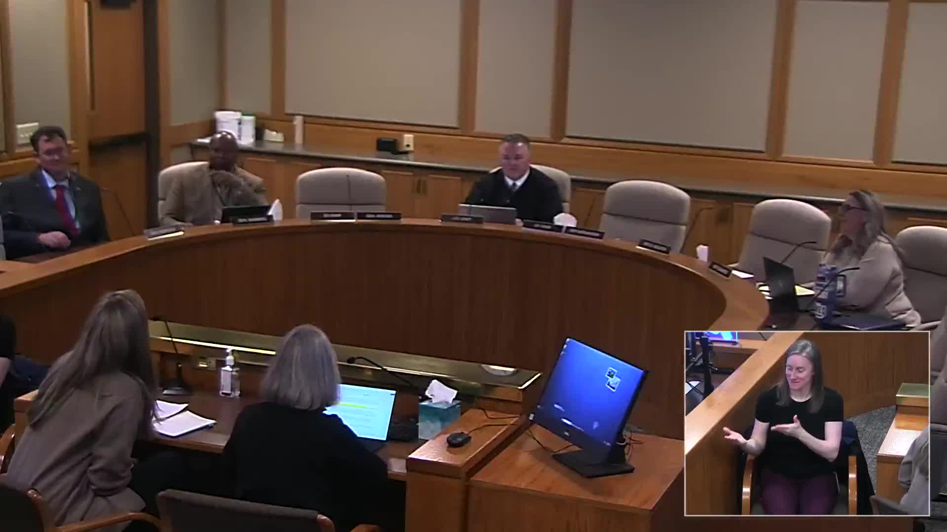 League of Women Voters urges Oregon committee to include AI in cybersecurity bill