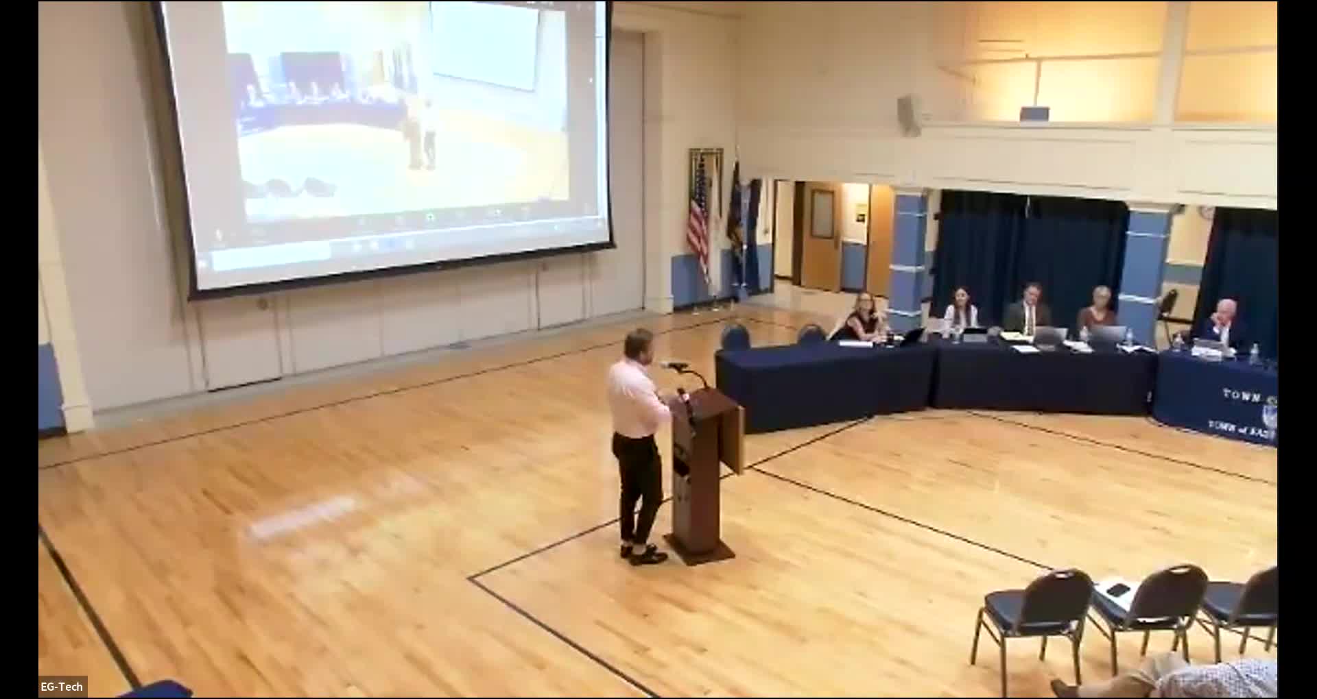 School Construction Committee faces decision on Hannaford new build or Ad Runner