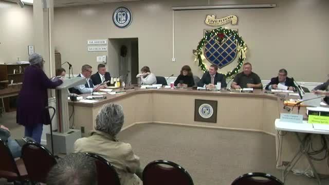 Tiverton residents express concerns over high density zoning and lack of infrastructure