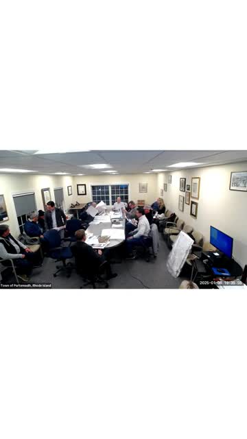 Residents and planning board preview Malcon Estates duplex/condominium proposal on Bristol Ferry Road