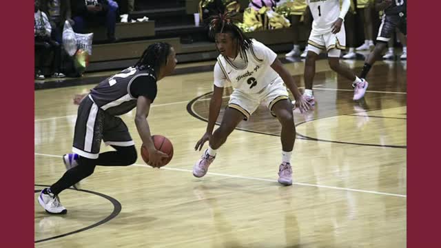 Doctor Luther Johnson highlights Linden McKinley achievements and challenges at board meeting