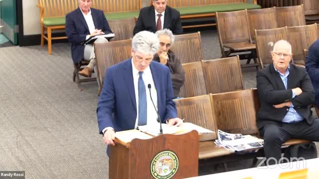Smithfield Board faces traffic light impasse on Lofredo car wash development
