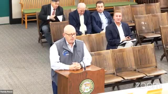 Smithfield Council debates new veterinary office amid zoning concerns