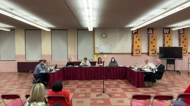 Citizen raises concerns about superintendent evaluations at school board meeting