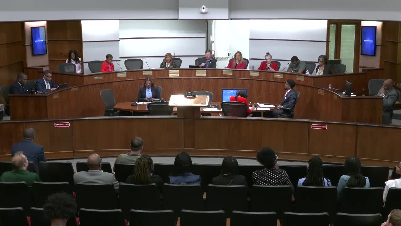 Reverend Carrie Thomas leads invocation at Birmingham City Council meeting
