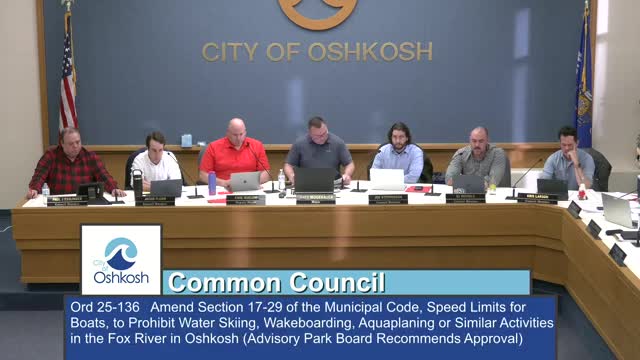 Oshkosh City Council approves ordinance banning water skiing on Fox River