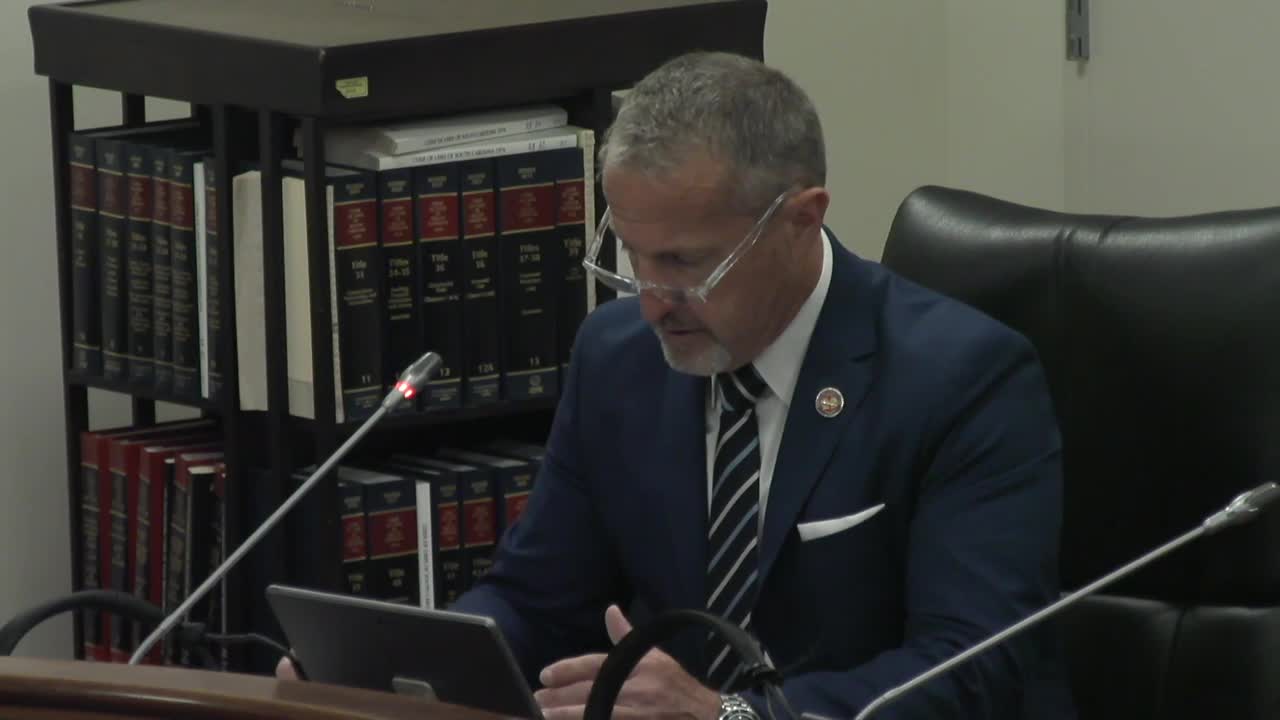 Subcommittee discusses amendment to protect against unauthorized intimate image sharing