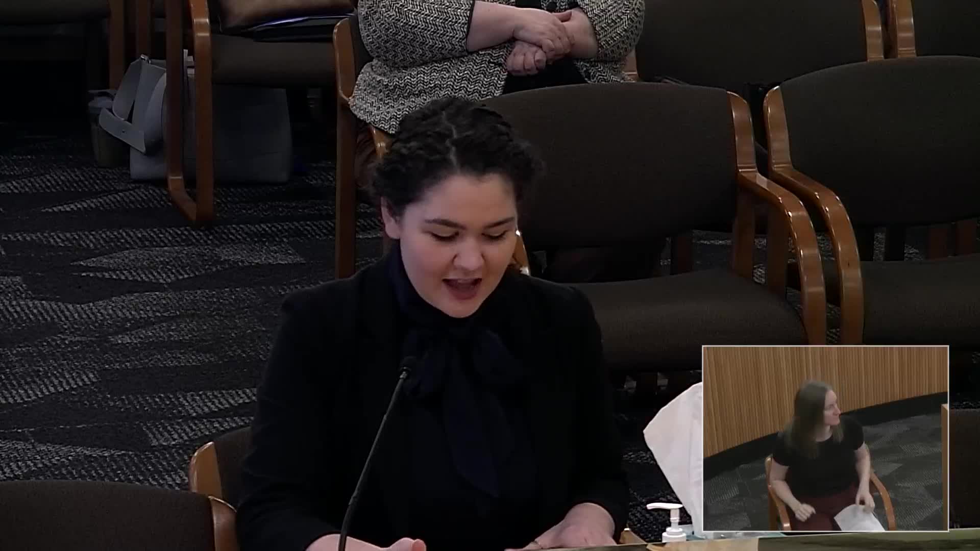 Oregon Senate introduces Bill 1126 to secure daily recess for elementary students