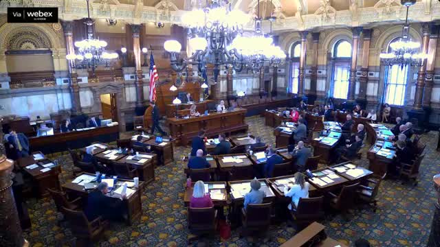 Senator Thompson advances Kansas horse racing bill to expand live racing locations