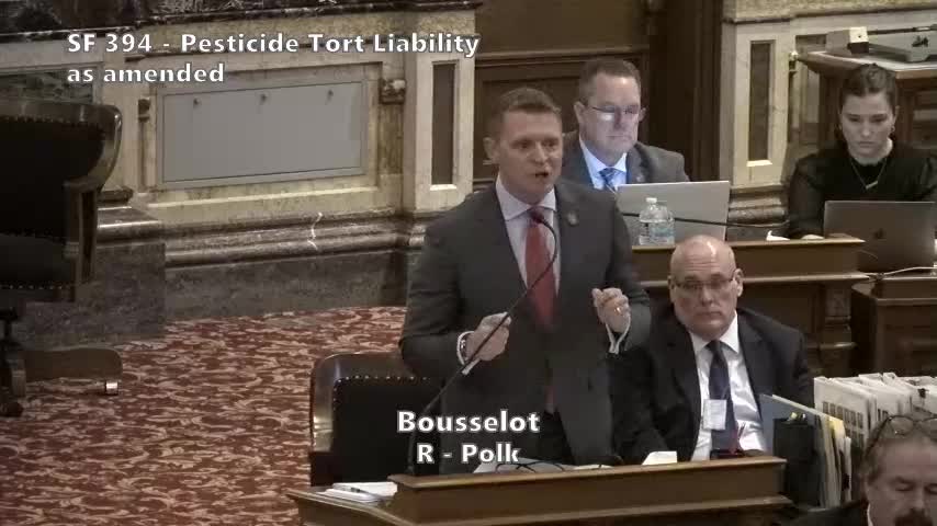 Iowa Senate passes bills on medical service refusal and consumer protection reforms