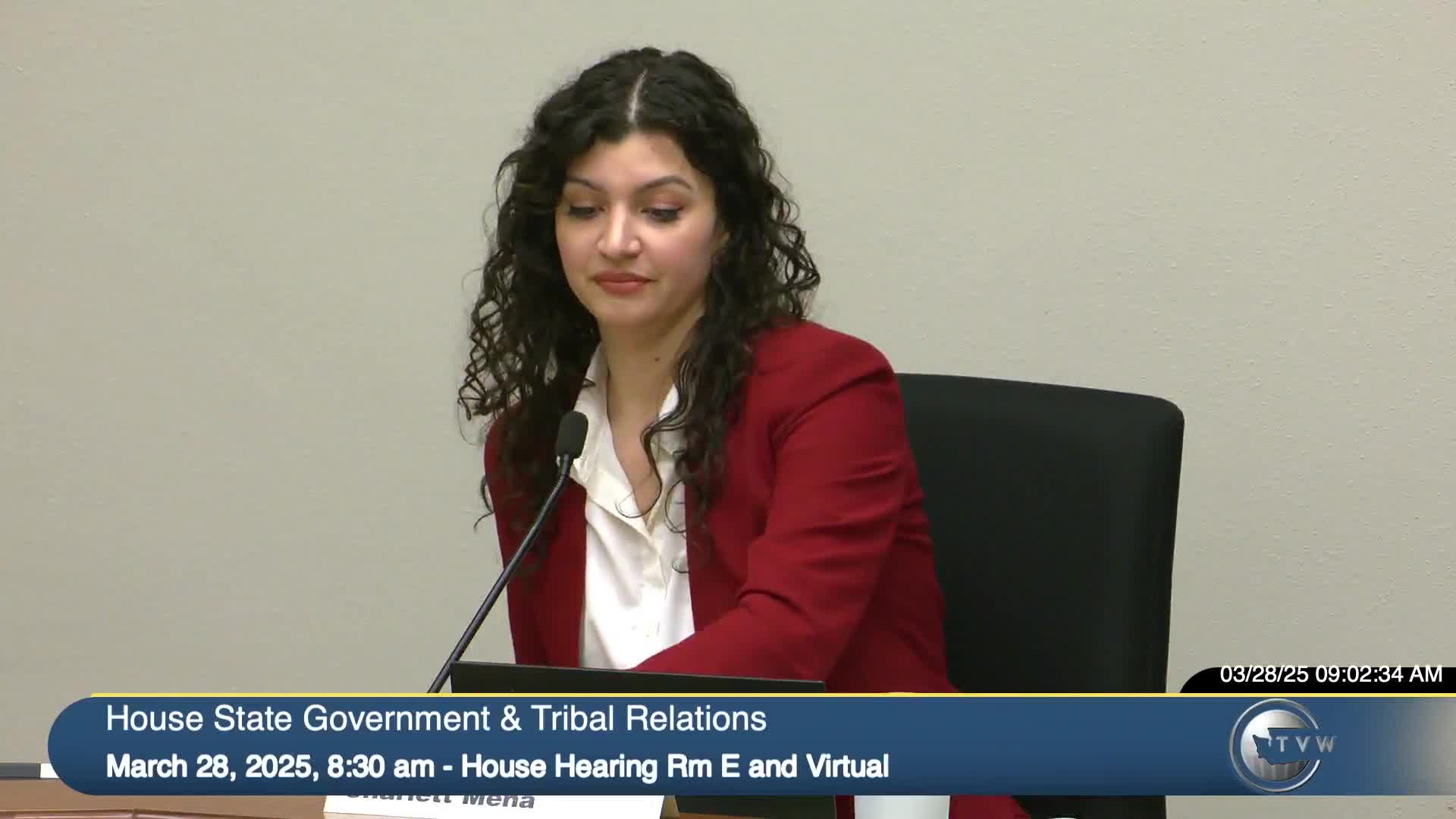 Committee approves SB 5143 on public service and ethics law updates