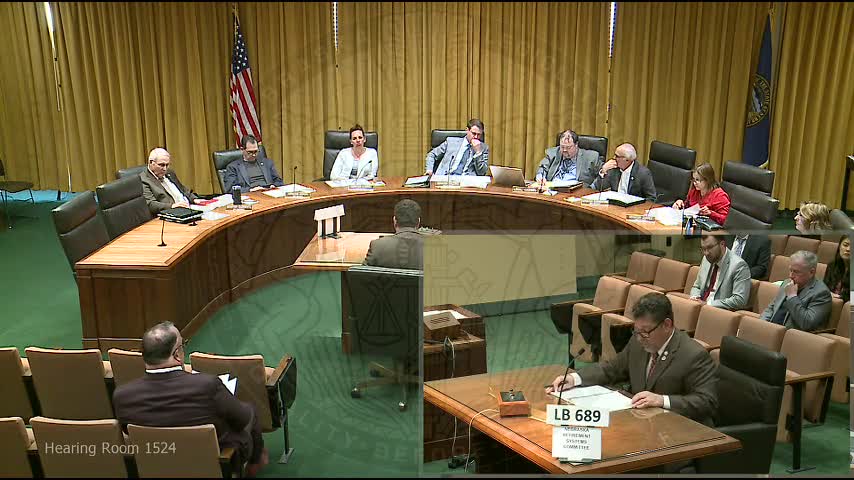 Nebraska lawmakers address substitute teacher shortage with LB 689 amendment