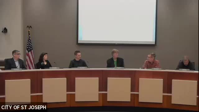 Sartell Council discusses partnership with YMCA for community center management