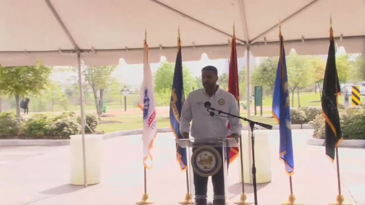 Houston honors Vietnam veterans with memorial ceremony led by Mayor's office