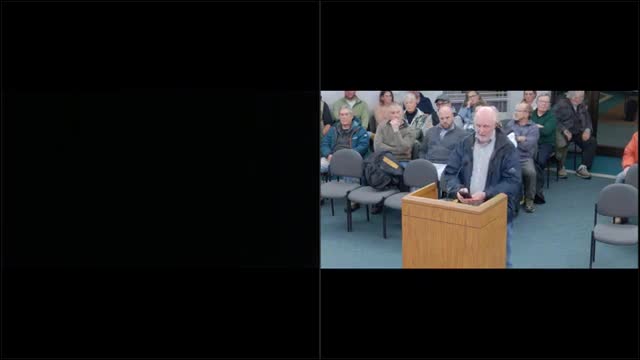 Minnetrista residents voice concerns over boat storage and neighborhood aesthetics