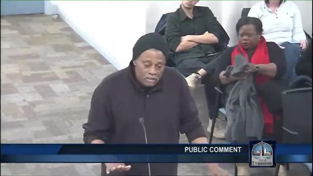 Evanston residents urge council to delay sale for community garden at 1222 Washington Street