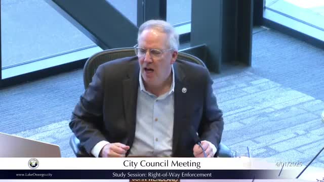 Lake Oswego Council prioritizes educational approach in property code enforcement discussions