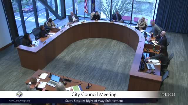 Lake Oswego City Council debates enforcement of right-of-way regulations including rock removal