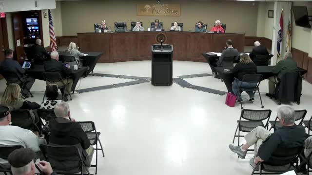 Green Oaks homeowners oppose Jeff Barker's variance request during public hearing