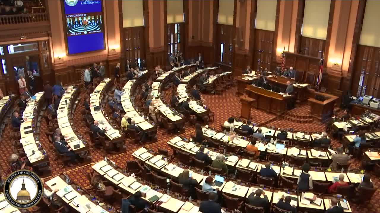 Rabbi Hershey Minkowitz leads Georgia House in Passover reflection and prayer