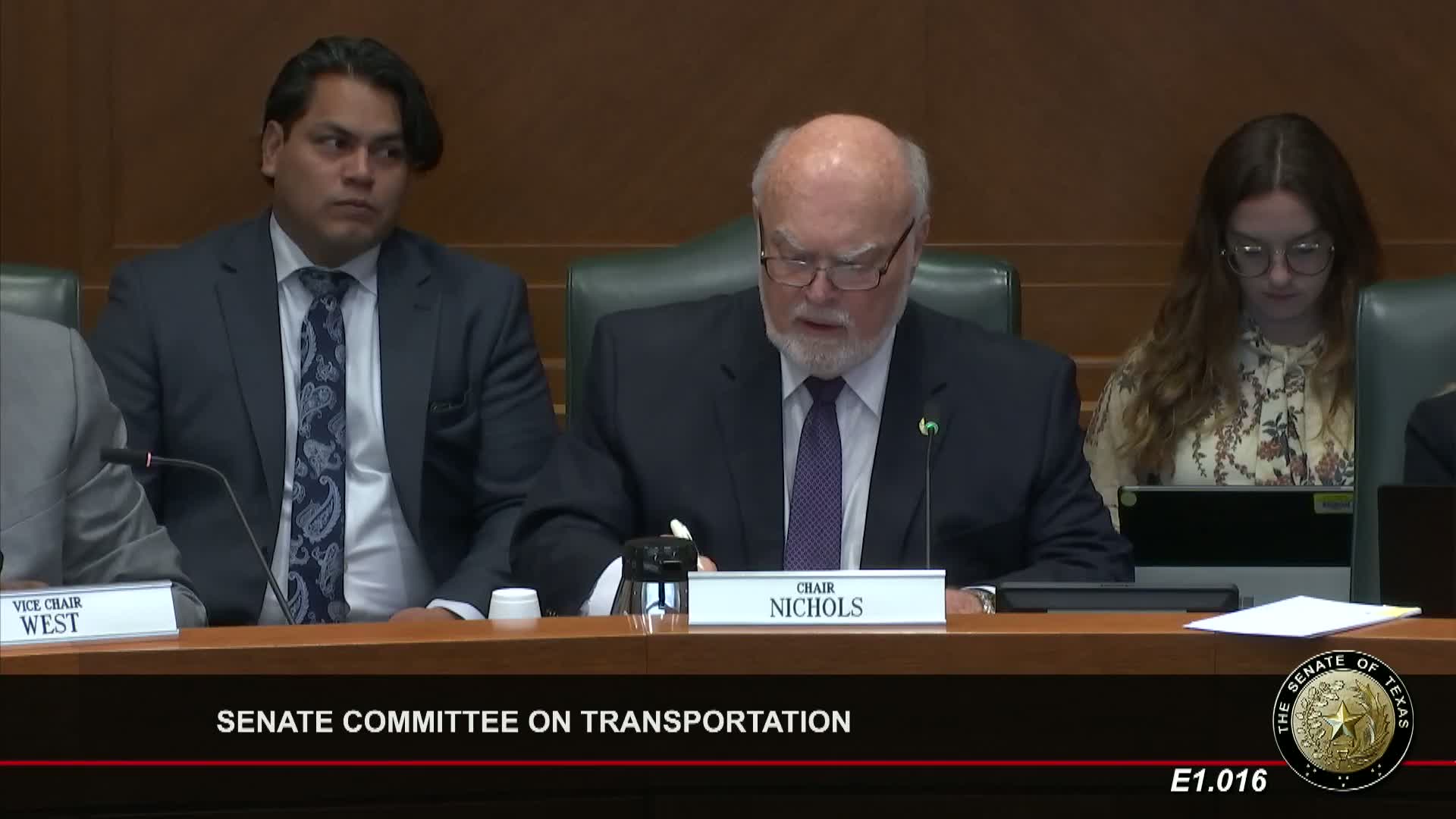 Panel advances bill to codify flashing brake/stop lamps after DPS guidance