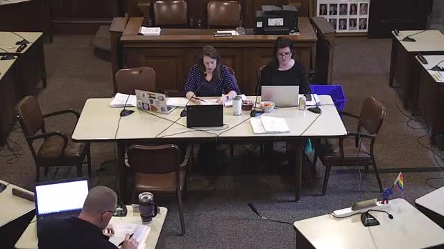 Charter rules committee advances recall measure to full council for Nov. 2025 ballot