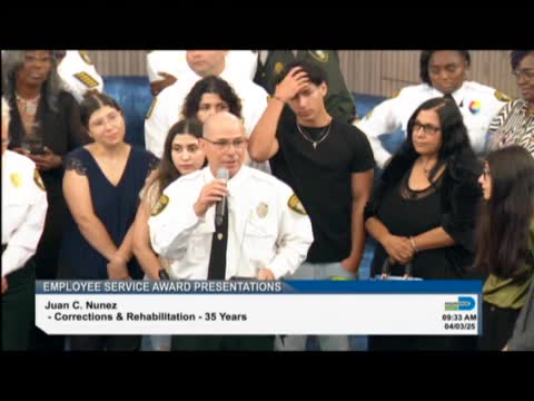 Miami Dade IT's Angelia Paul recognized for 19 years of outstanding service