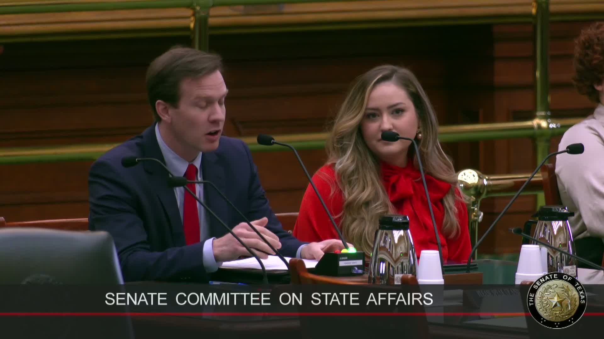 Senate Bill 2043 aims to protect healthcare professionals' free speech rights in Texas