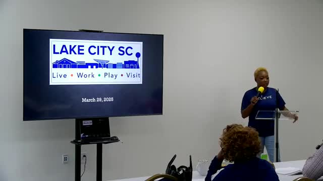 Councilwoman Scott leads prayer at community workshop for city business discussion