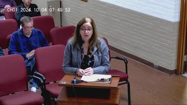 Residents question zoning rules on Harris family horse farm operations