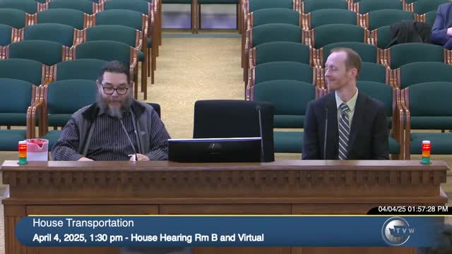 Washington lawmakers advance four key bills including vessel permits and highway programs