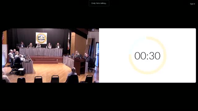 Fairfax parent advocates for higher teacher salaries at public meeting