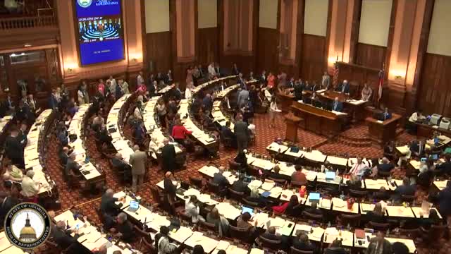 Georgia House approves bill creating outdoor learning pilot, expands AED access and teacher leave