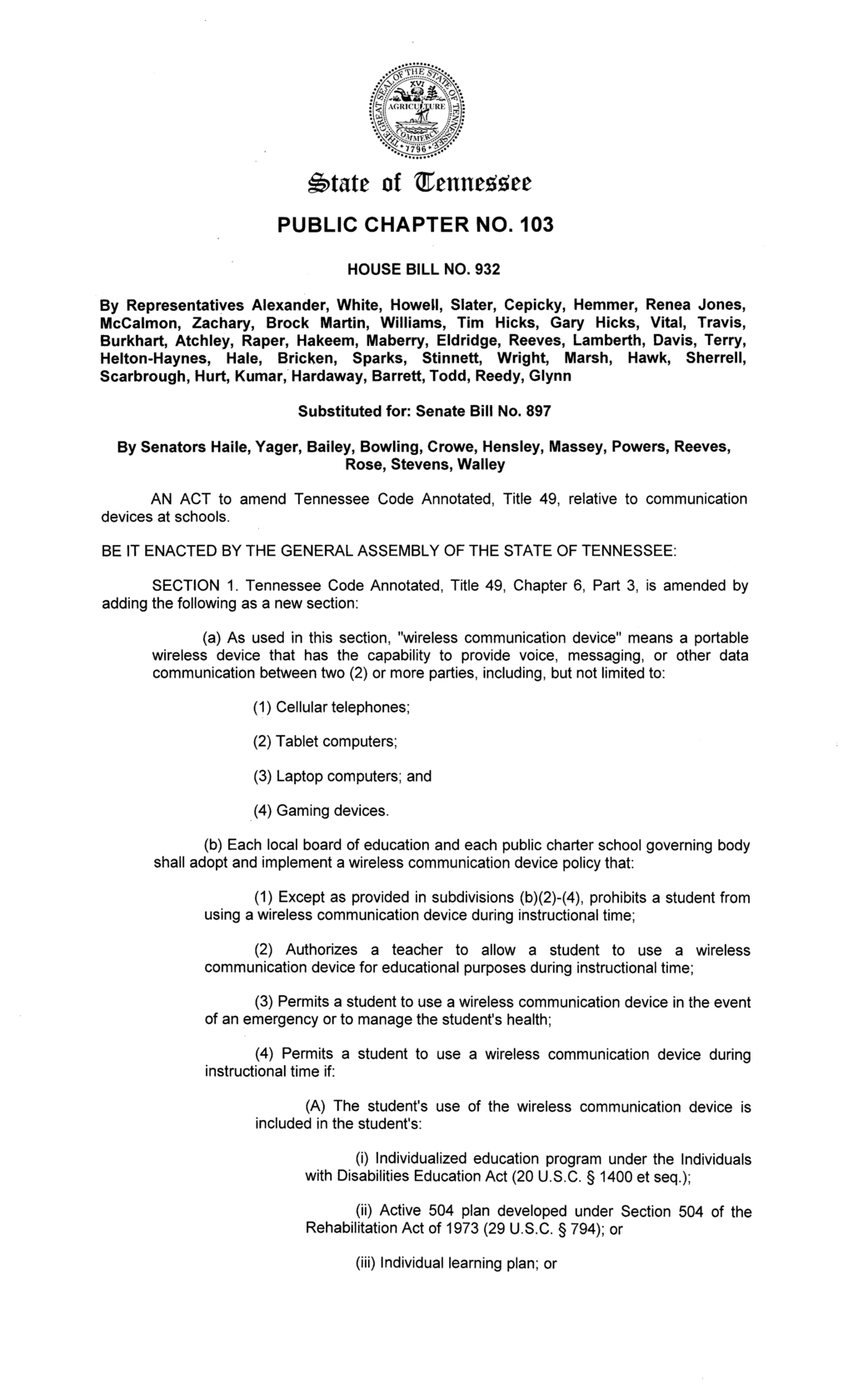 Tennessee lawmakers pass bill regulating wireless communication devices in schools