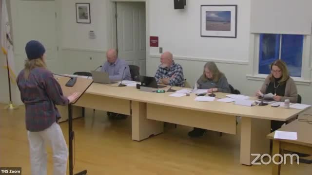 Block Island Council renews multiple beverage licenses amid cleanliness concerns
