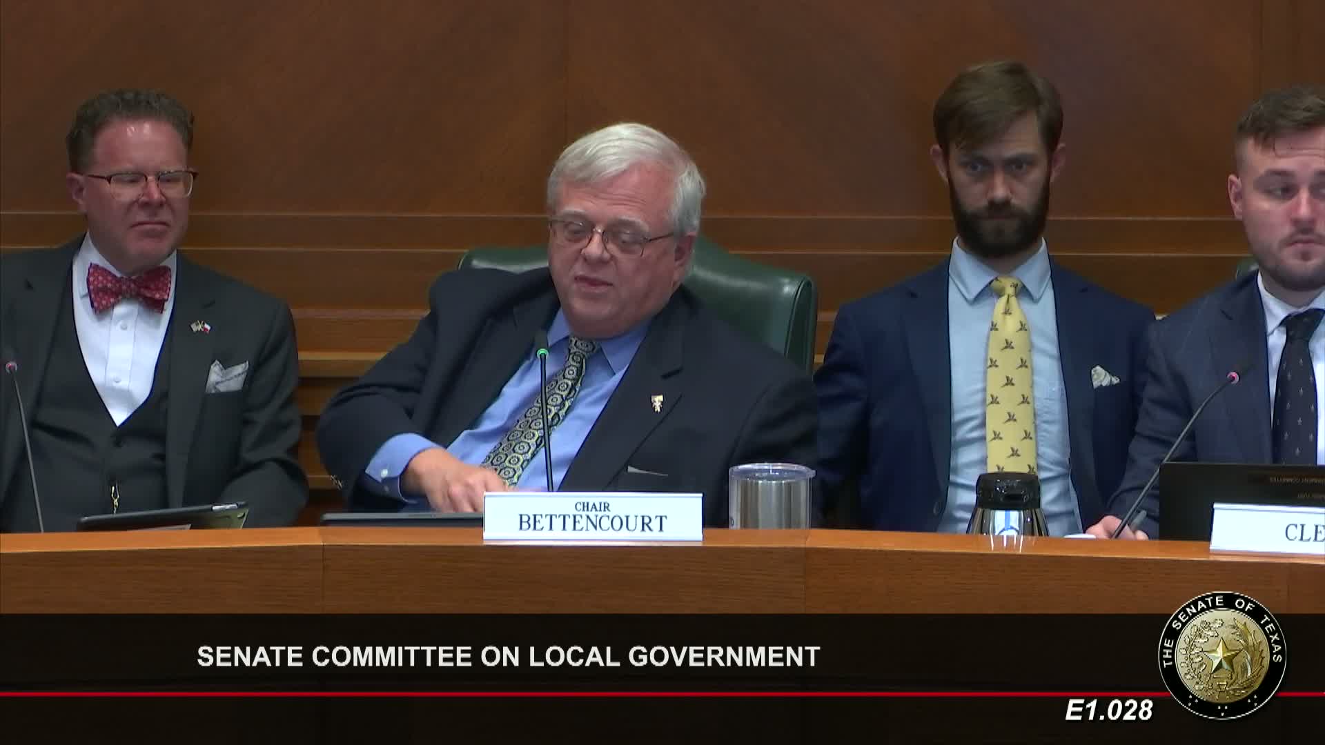 Texas Senate debates Bill 2010 to ban guaranteed income programs amid accountability concerns
