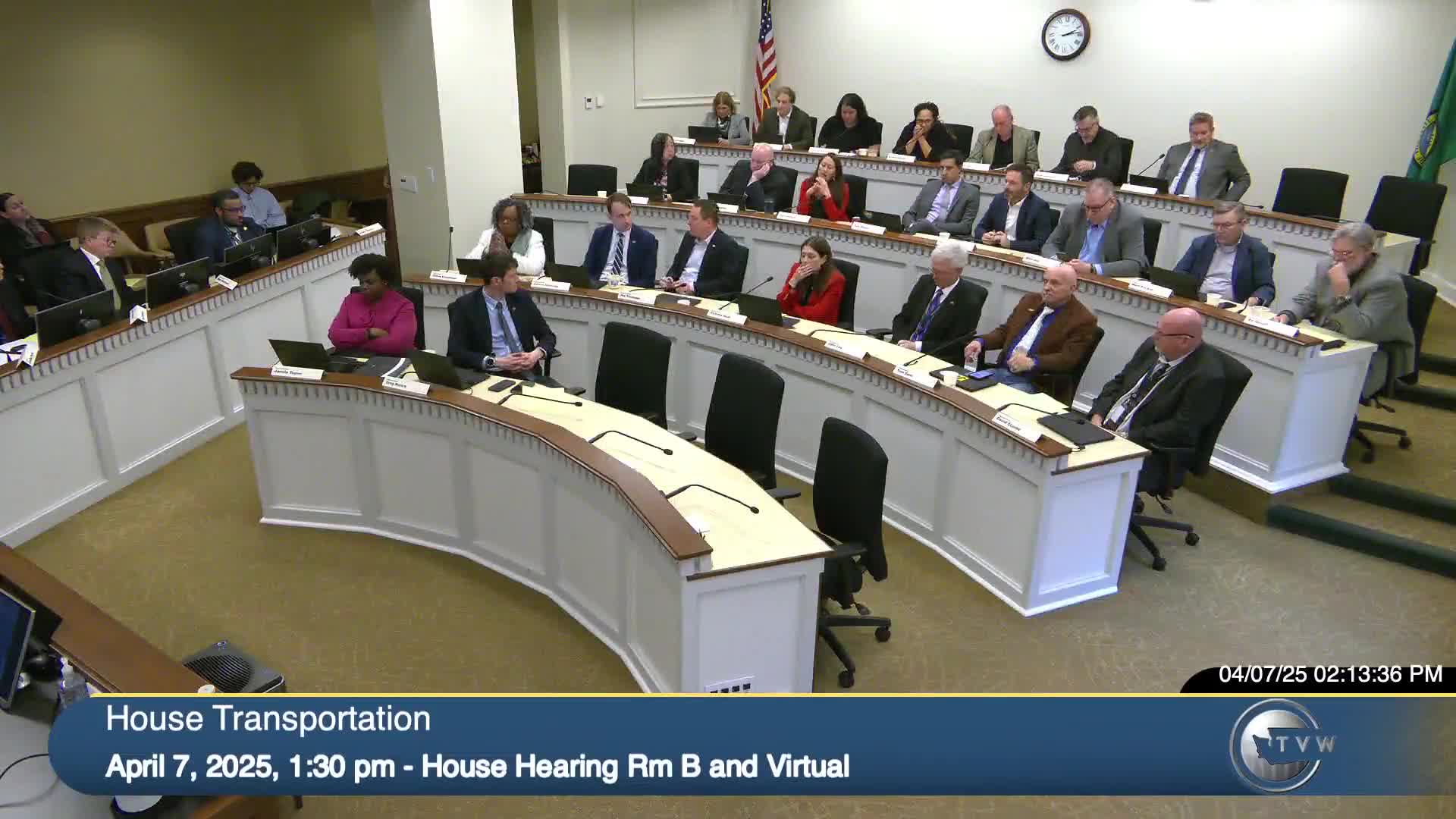 Legislators advance Senate Bill 5,595 to enhance local street safety measures