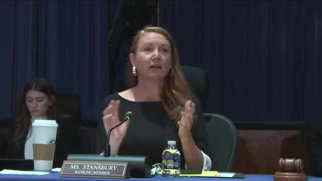 Congress debates federal real estate disposal amid economic downturn concerns