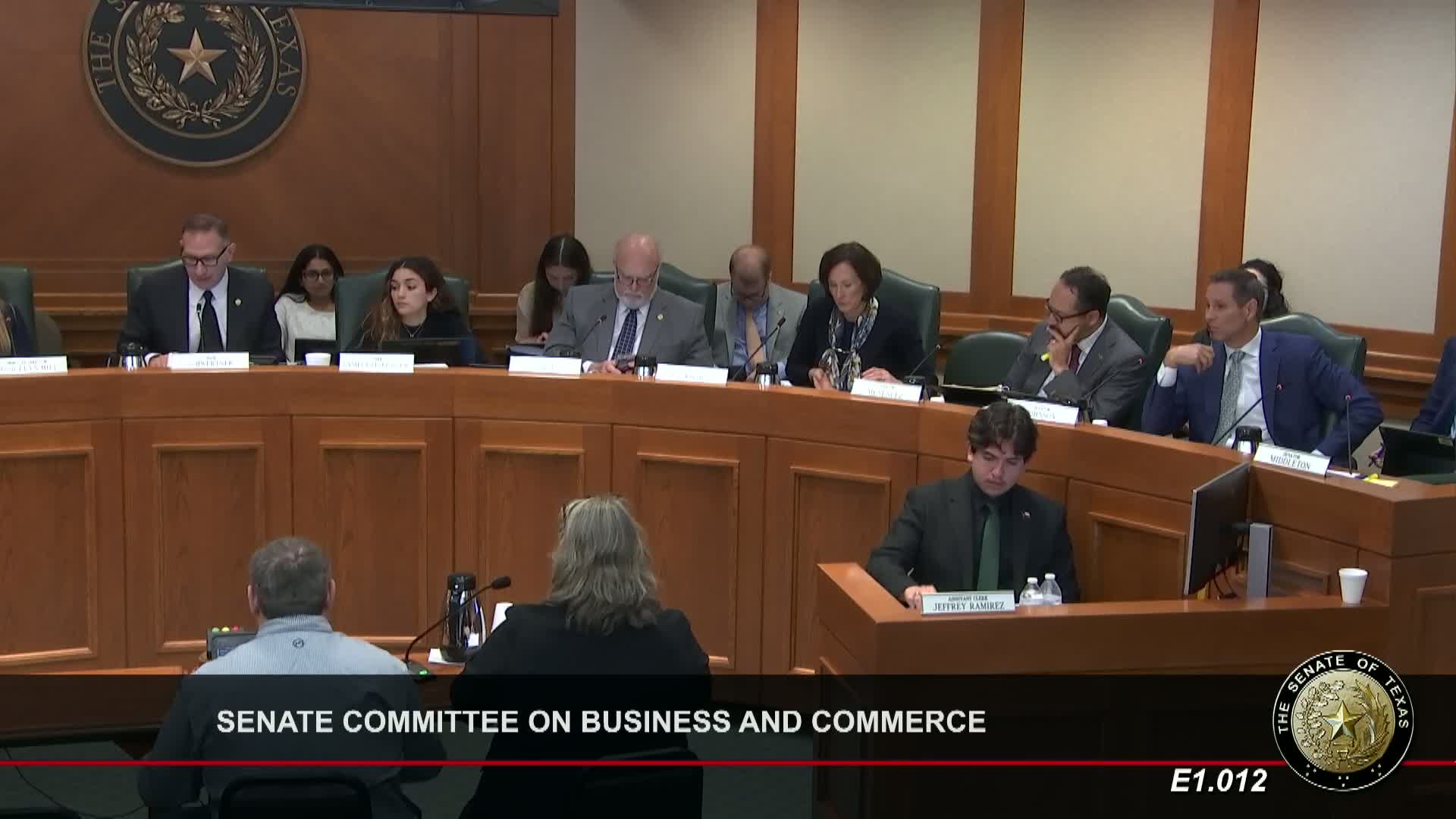 Senator Menendez proposes Texas Energy Efficiency Council to enhance statewide energy performance