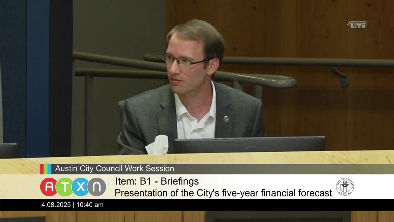 City and TxDOT brief council on I‑35 “cap and stitch” options; May decision deadline could lock future options