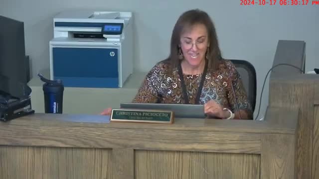 Fair Oaks Ranch Council recognizes Municipal Court Week amid water availability concerns